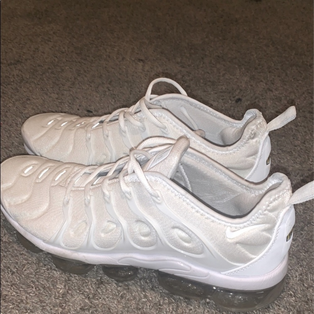 Nike vapor max size 10